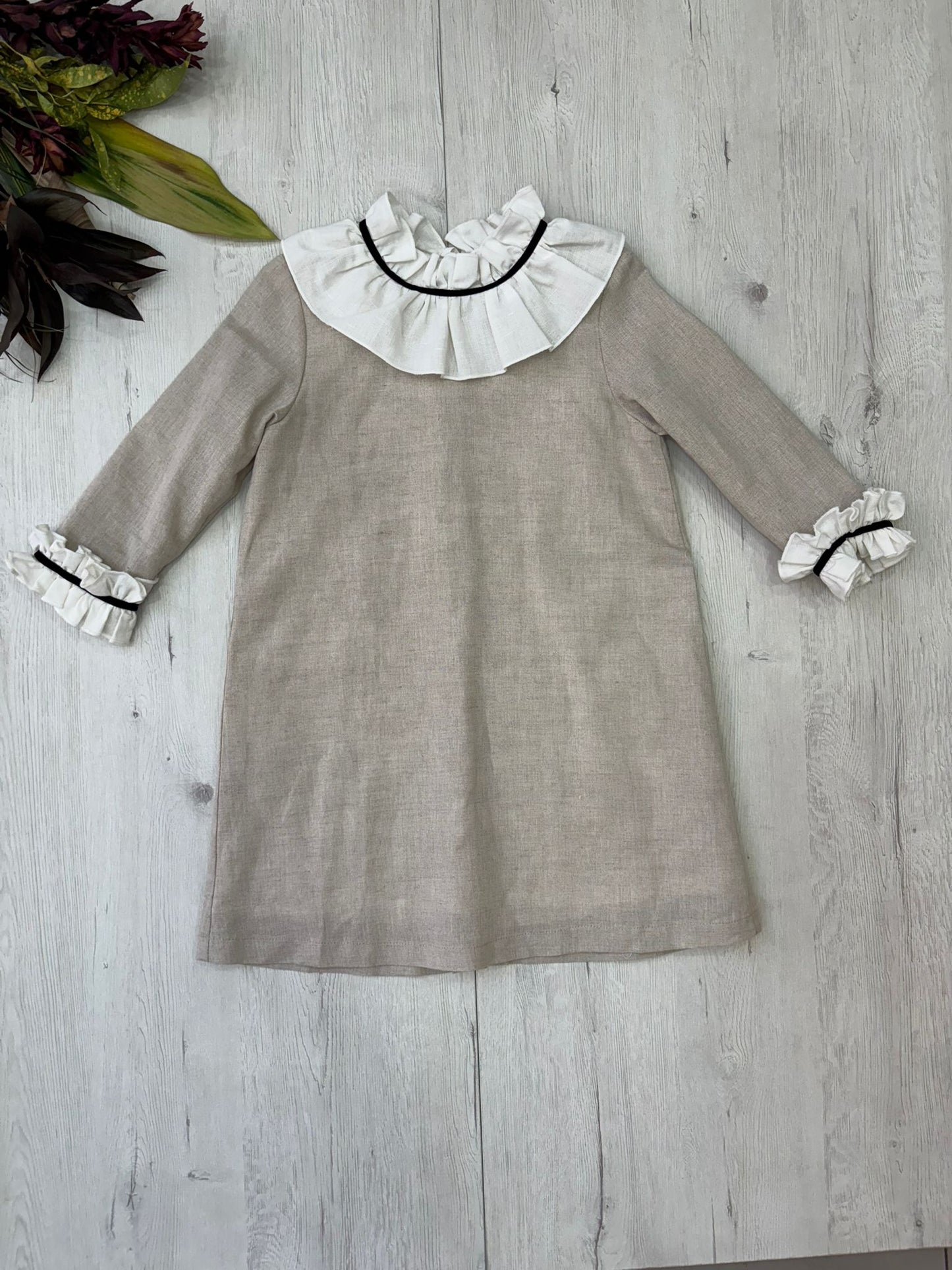 Vestido niña Sándalo