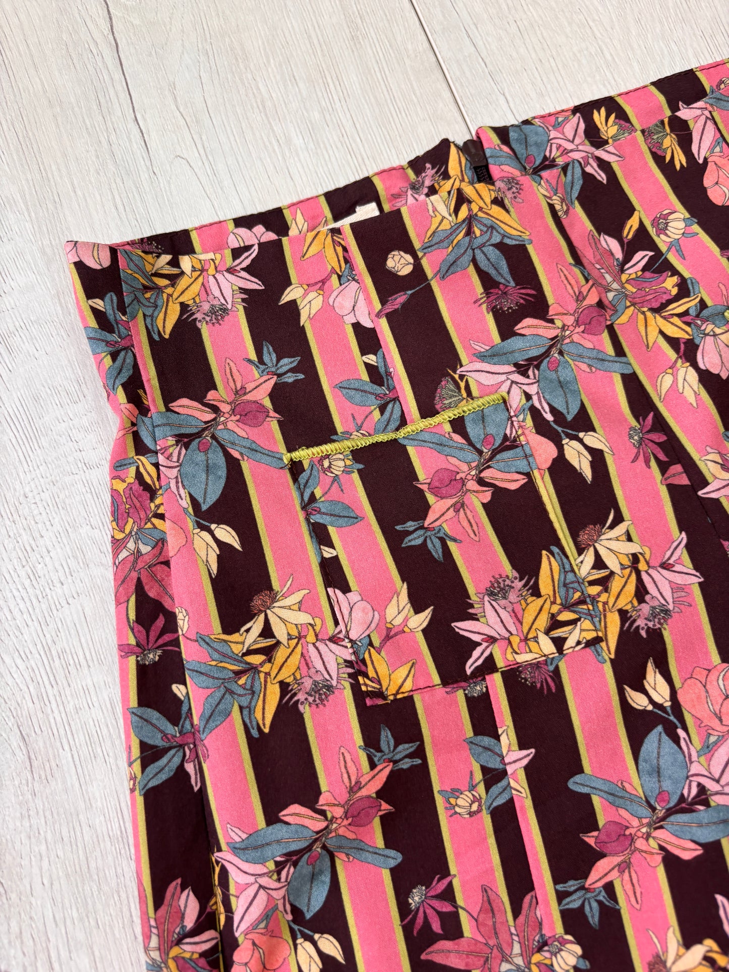 Pantalón Midi Pitaya