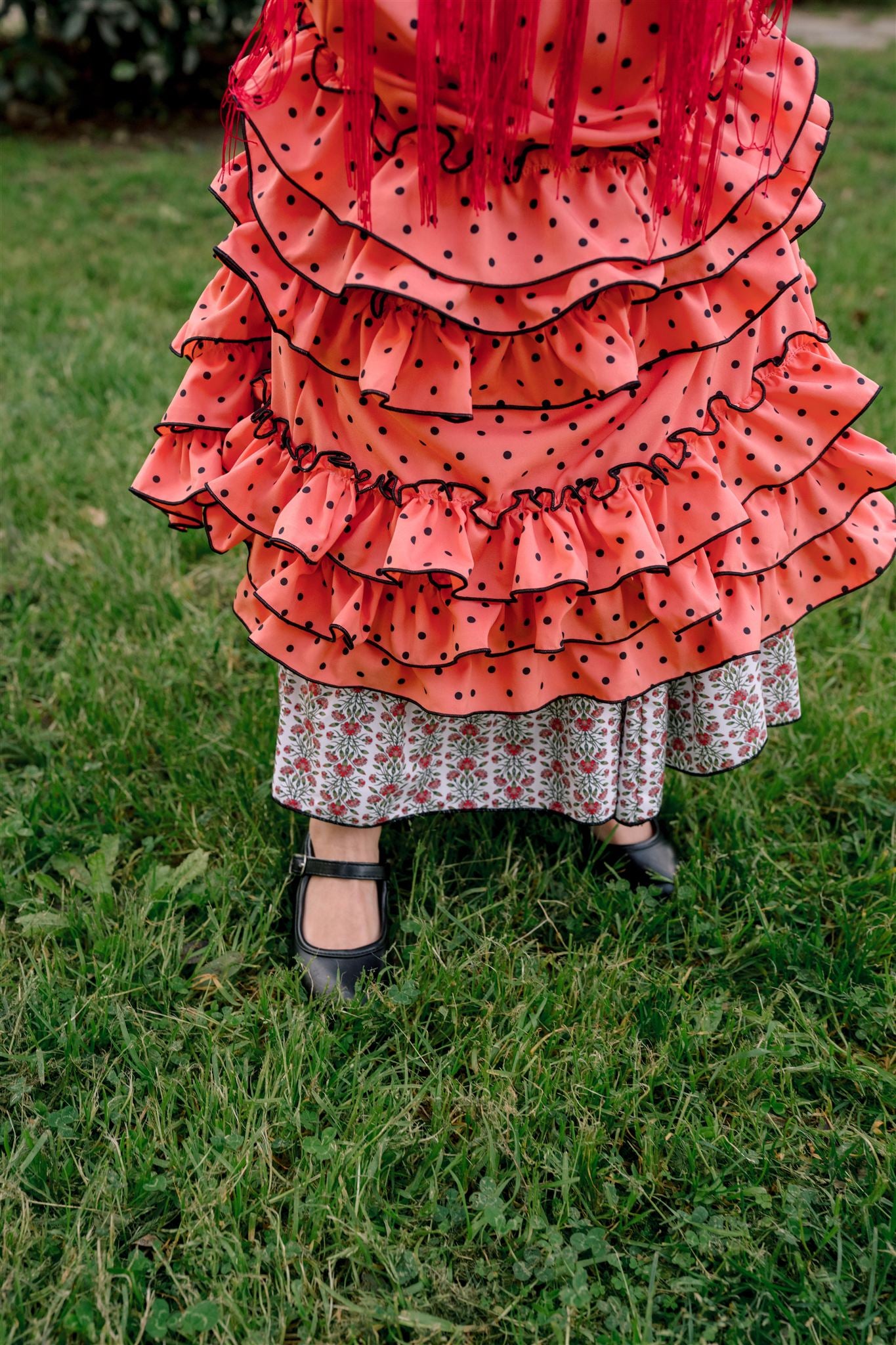 TRAJE DE FLAMENCA CHARO (Salmón lunar negro)